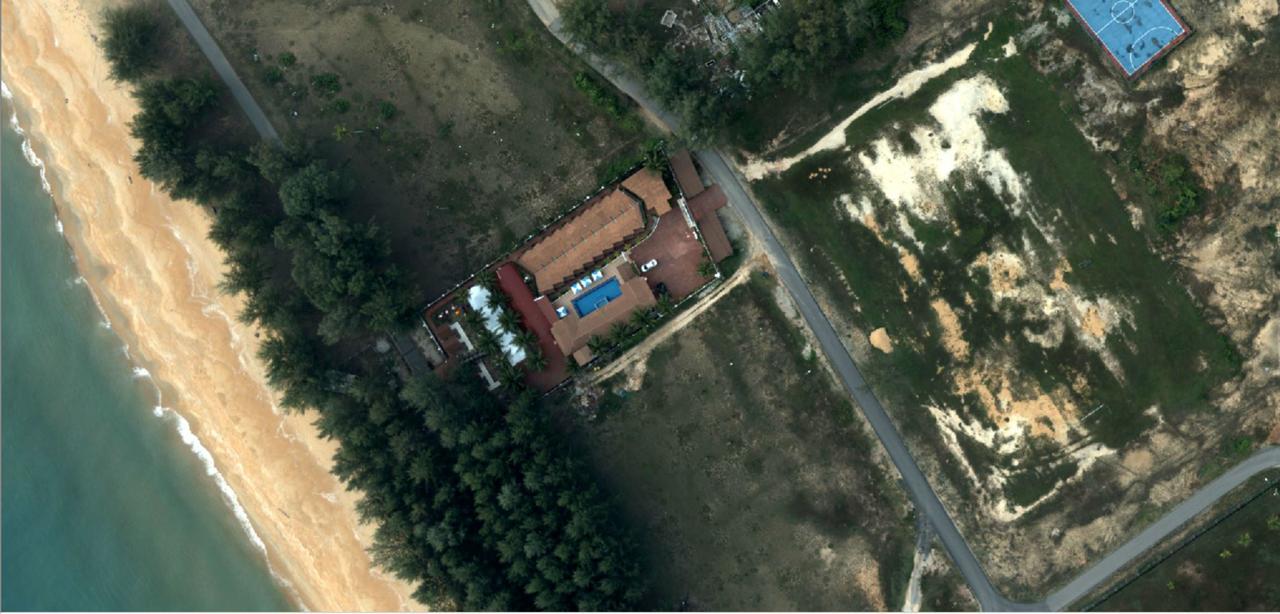 Alsafina Kijal Beach Resort & Restaurant Exterior foto